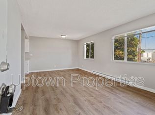 2606 NE Lombard St, Portland, OR 97211