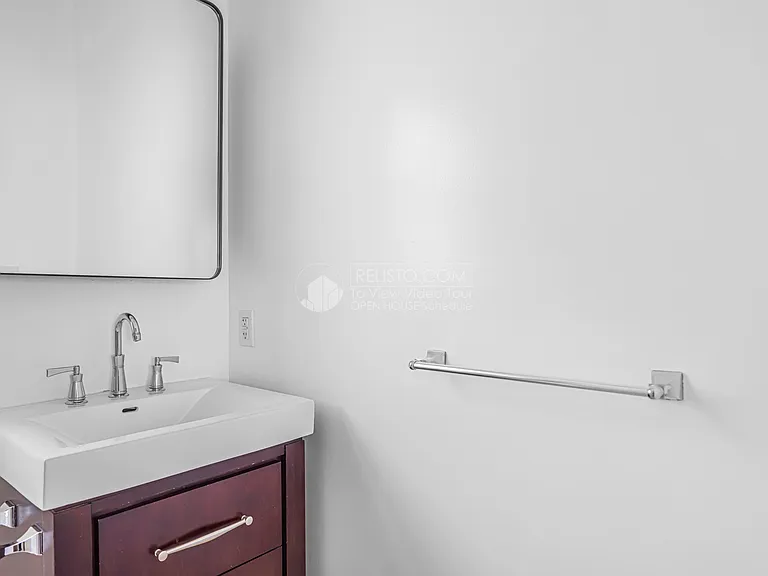 2360 Union St #4 — Photo 11