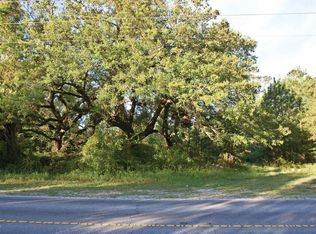 217 Middle Sound Loop Rd, Wilmington, NC 28411