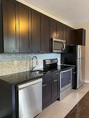 2nd image of 31 E 21st St APT 4F