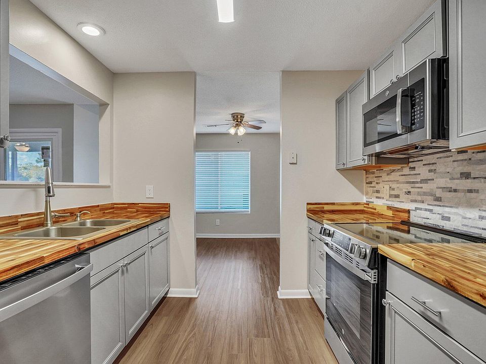 1st image of 608 Waterwood Dr