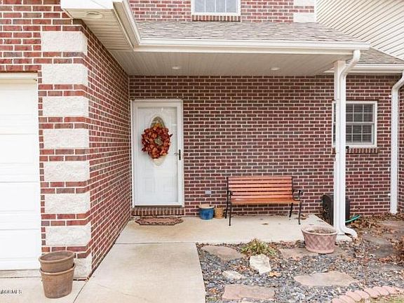 2nd image of 1514 Notting Hill Dr