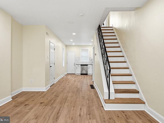 4th image of 1441 S Marston St