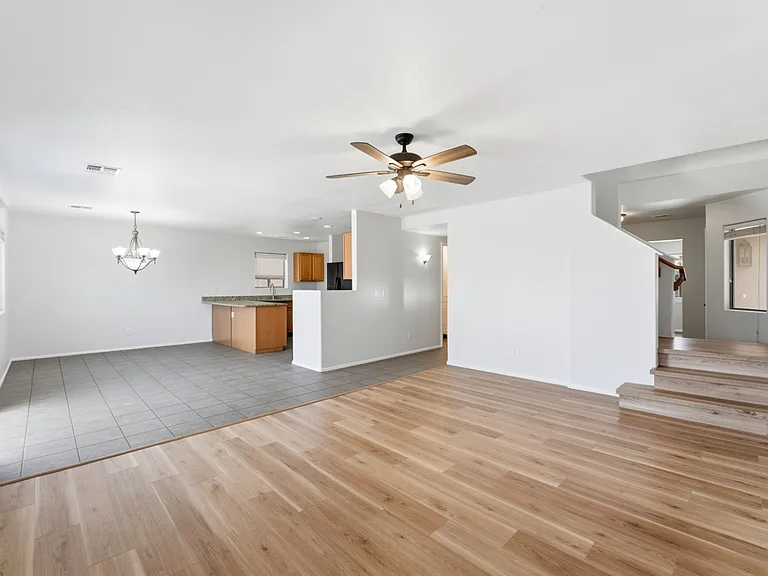41628 W Hillman Dr — Photo 15