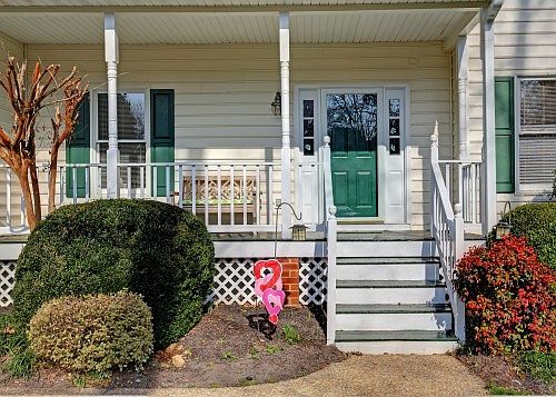 5th image of 9144 Olde Hartley Dr