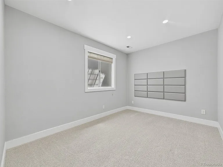 11672 E Berry Ave — Photo 37