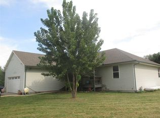 2811 W 9th Ave, Winfield, KS 67156