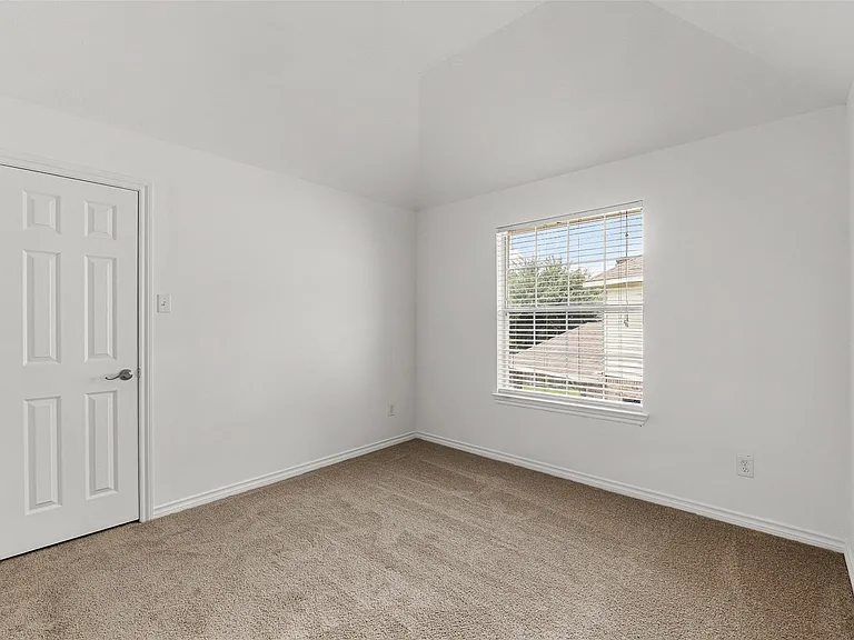 9507 Horton Landing Ln — Photo 14