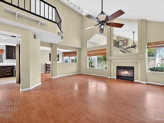 5th image of 4625 Shade Tree Way