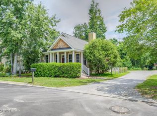 205 Whelk Rd, Beaufort, SC 29906