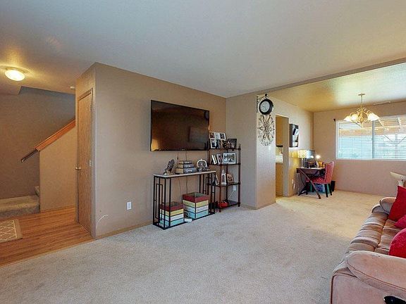 3rd image of 4720 Sirocco Dr