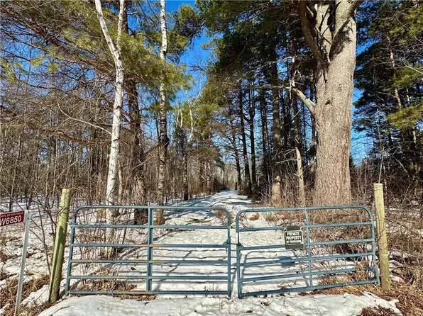 (undisclosed Address), Ladysmith, WI 54848