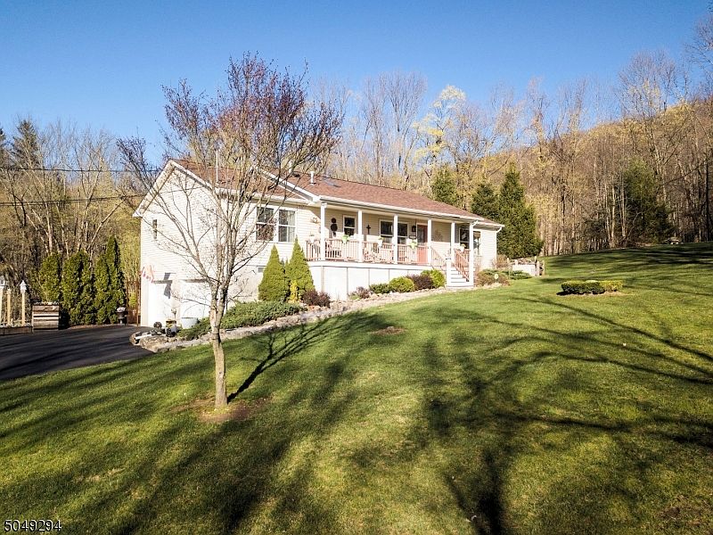 29 Edison Ave, Ogdensburg, NJ 07439 Zillow