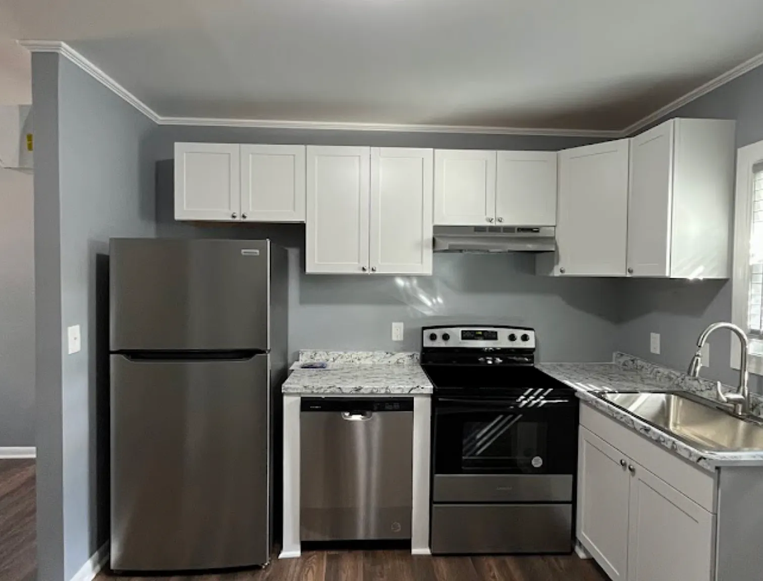 127 N 1st St — Photo 2