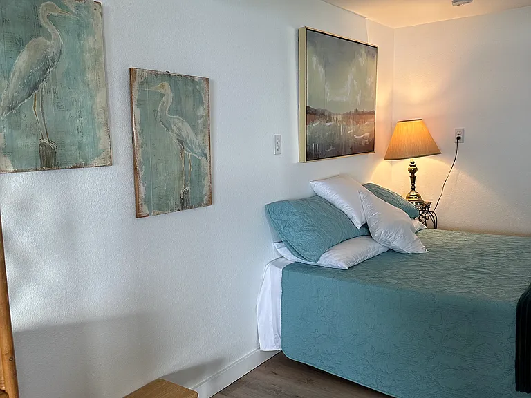 201 Victoria Loop — Photo 10