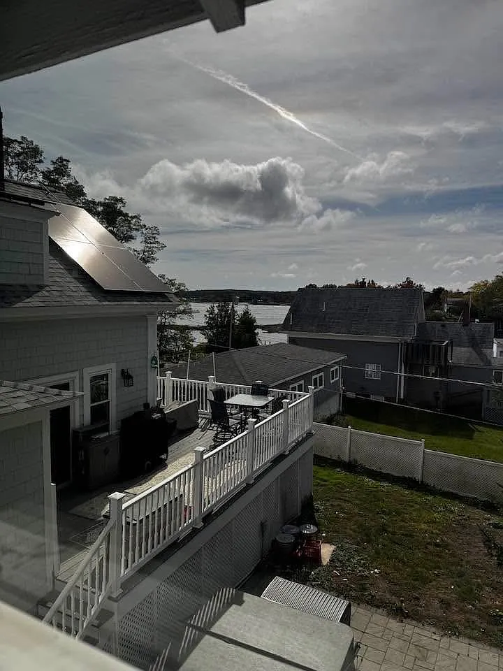 2 bed, 1000 sqft, $2,700 — Photo 1