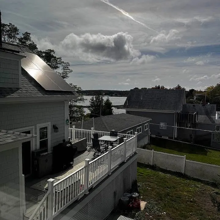 14 Pleasant St