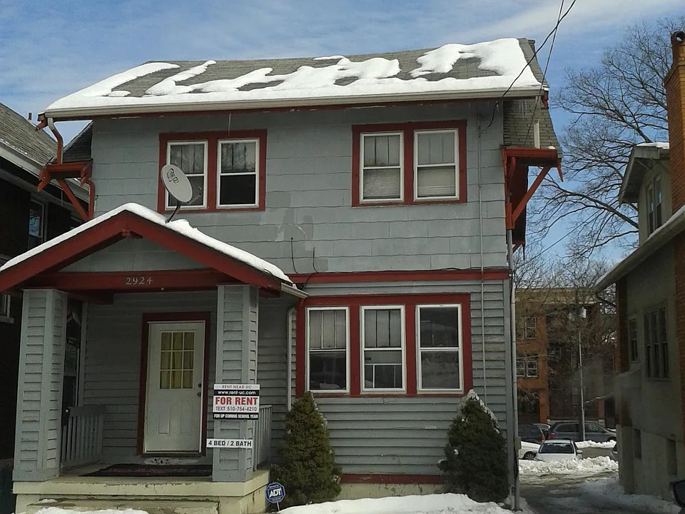 2924 Euclid Ave