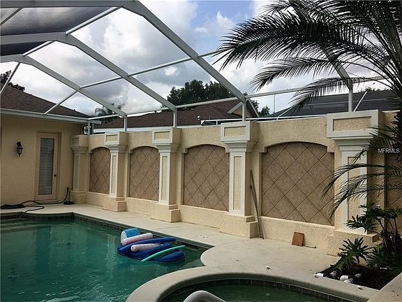 5th image of 12400 Woodlands Cir