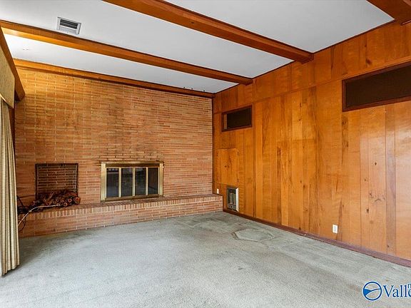 4th image of 8511 Valley View Dr SE