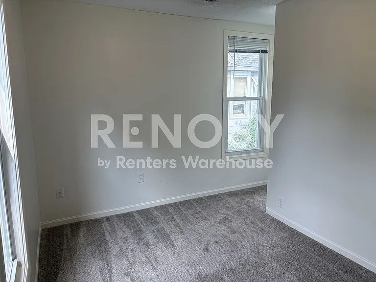 708 Randolph Ave #2 — Photo 12