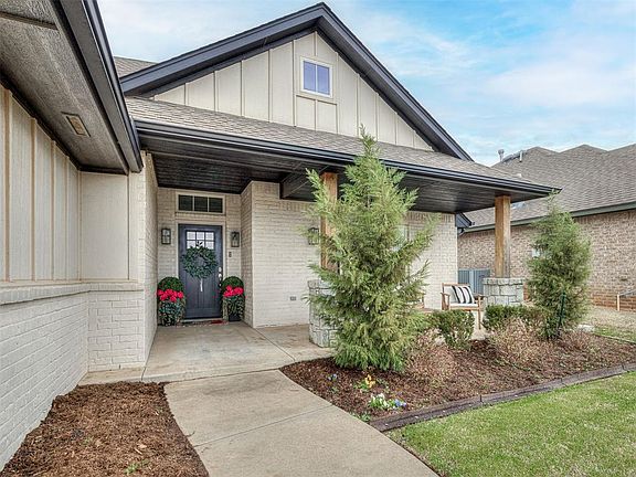 3rd image of 18600 Winamack Rd