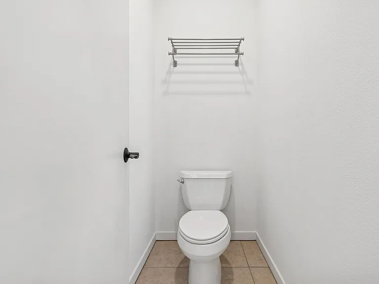 1685 Laurel St #3 — Photo 26