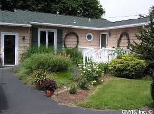 4953 Rockefeller Rd, Auburn, NY 13021