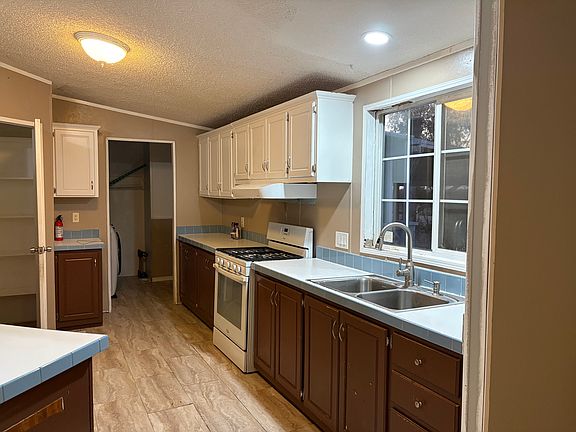 5th image of 14588 Hamilton Nord Cana Hwy #B