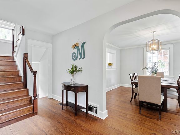 4th image of 1208 W 46th St