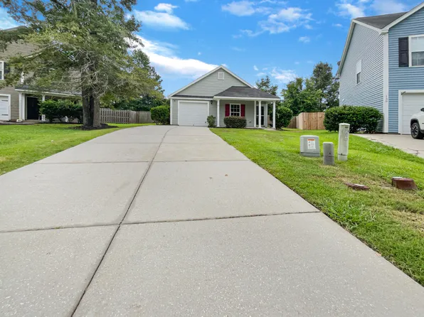 140 Malibu Rd, Summerville, SC 29483