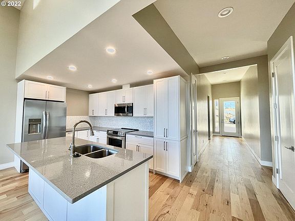 4th image of 30424 Sawyer Way Lot 15