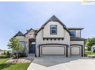 9705 Wild Rose Ln, Lenexa, KS 66227