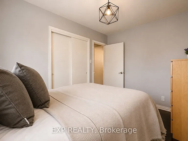 33 Fairlawn Rd — Photo 21