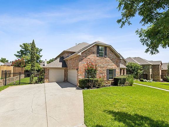 2nd image of 1302 Briar Ridge Dr