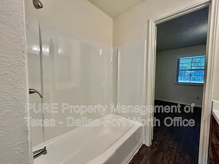 409 Cousins Ln #A — Photo 15