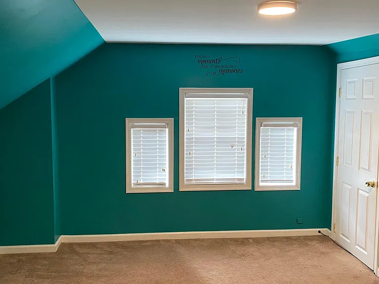 Fourth bedroom.