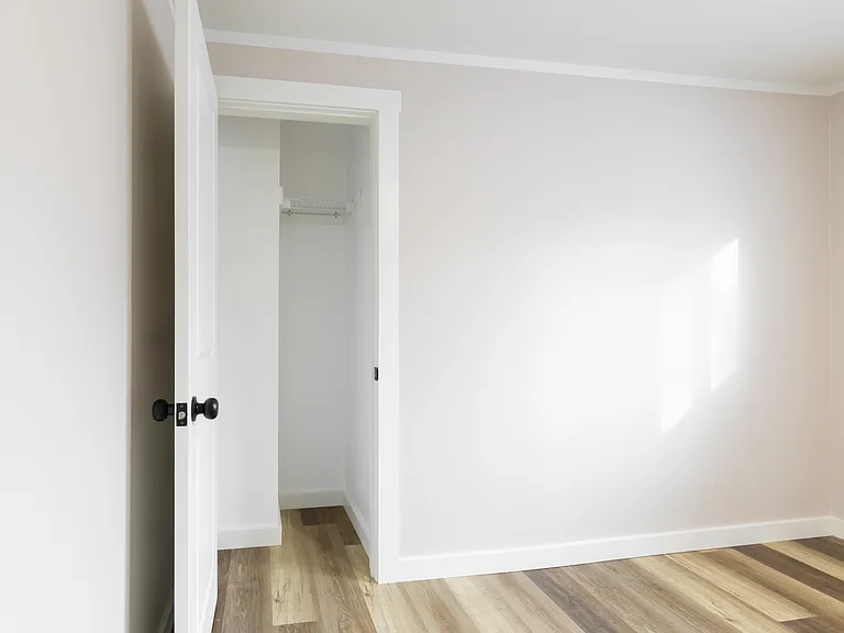 Dewitt View Apartments — Photo 14