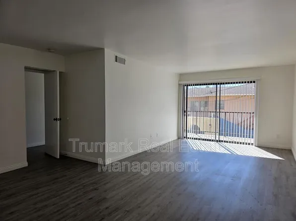 1138 San Rafael Ave #11, Glendale, CA 91202