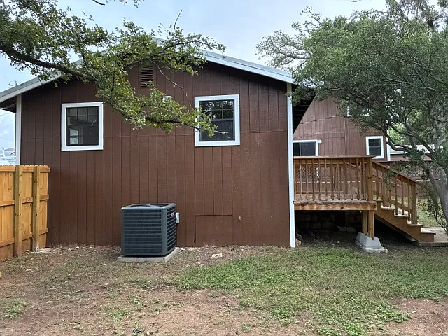823 Cypress Ln — Photo 27
