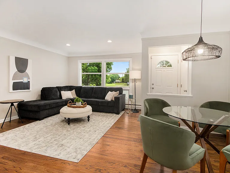 3022 Elmhurst Ave — Photo 8