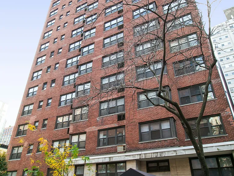 166 E 35th St #7A — Photo 16