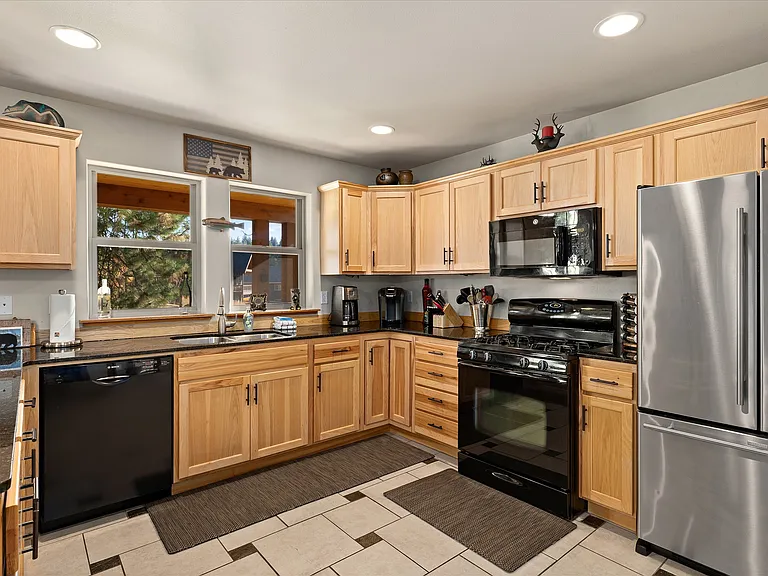 Paintbrush Ln — Photo 17