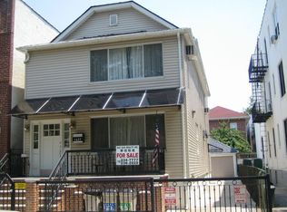 1627 W 9th St, Brooklyn, NY 11223