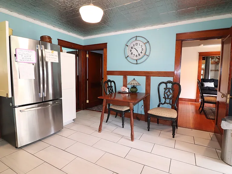 140 Maple Ave #1 — Photo 20