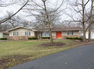 2S764 Wagner Rd, Batavia, IL 60510