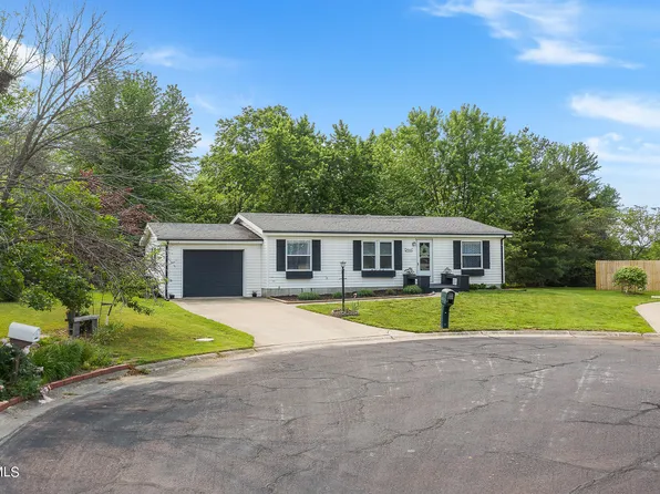 4960 N Lotus Ct, Columbia, MO 65202