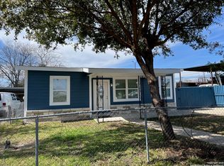 667 N San Eduardo Ave, San Antonio, TX 78228