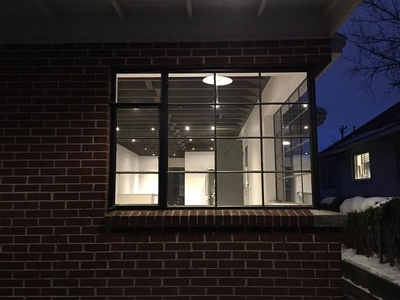2nd image of 1228-1230 S Lake St