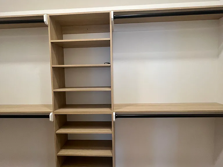 Bedroom Walk-in Closet